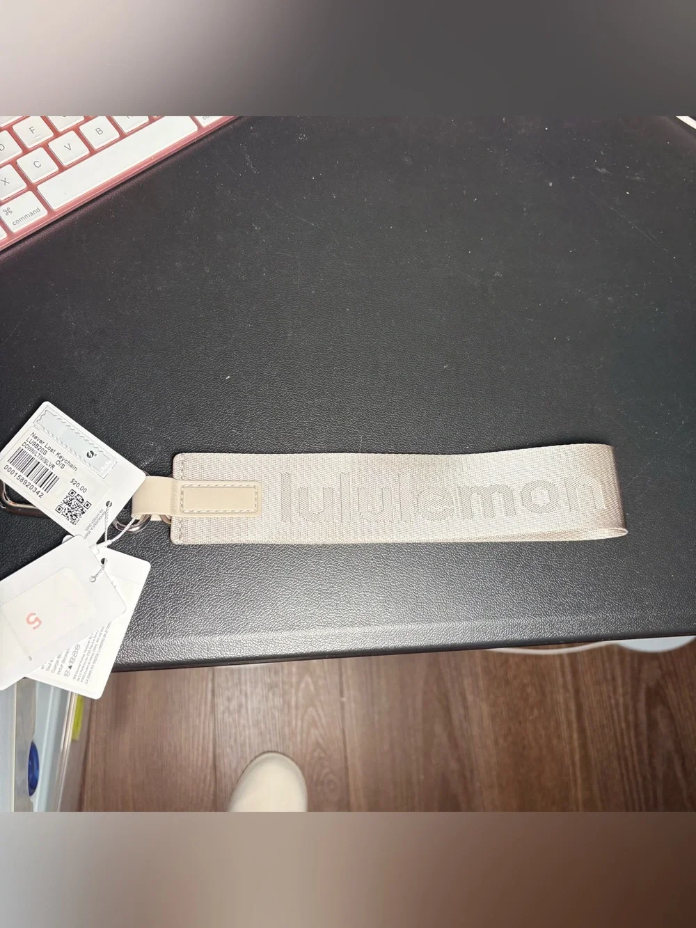 Lululemon Never Lost Keychain. NWT Downtown Tan, Light Ivory and Silver